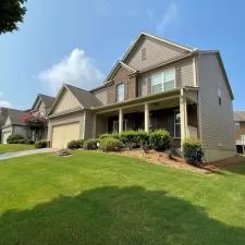 House Washing and Driveway Cleaning in Grayson, GA 3