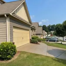 House Washing and Driveway Cleaning in Grayson, GA 5