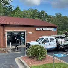 Commercial-Building-Washing-in-Snellville-Ga 1