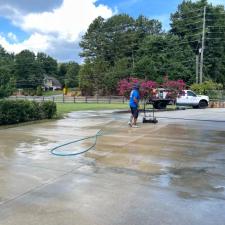 Pressure-Washing-and-Driveway-Cleaning-in-Alpharetta-GA 0