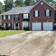 Pressure-Washing-House-Wash-and-Driveway-Cleaning-in-Snellville-GA 1