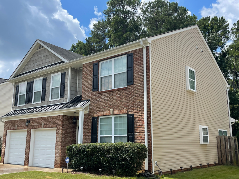 Pressure Washing House Washing in Lawrenceville, GA