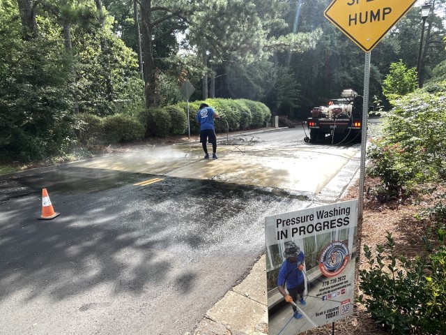 Pressure Washing Tar Removal in Dunwoody, GA