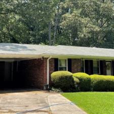 Roof Cleaning In Ellenwood, GA 4